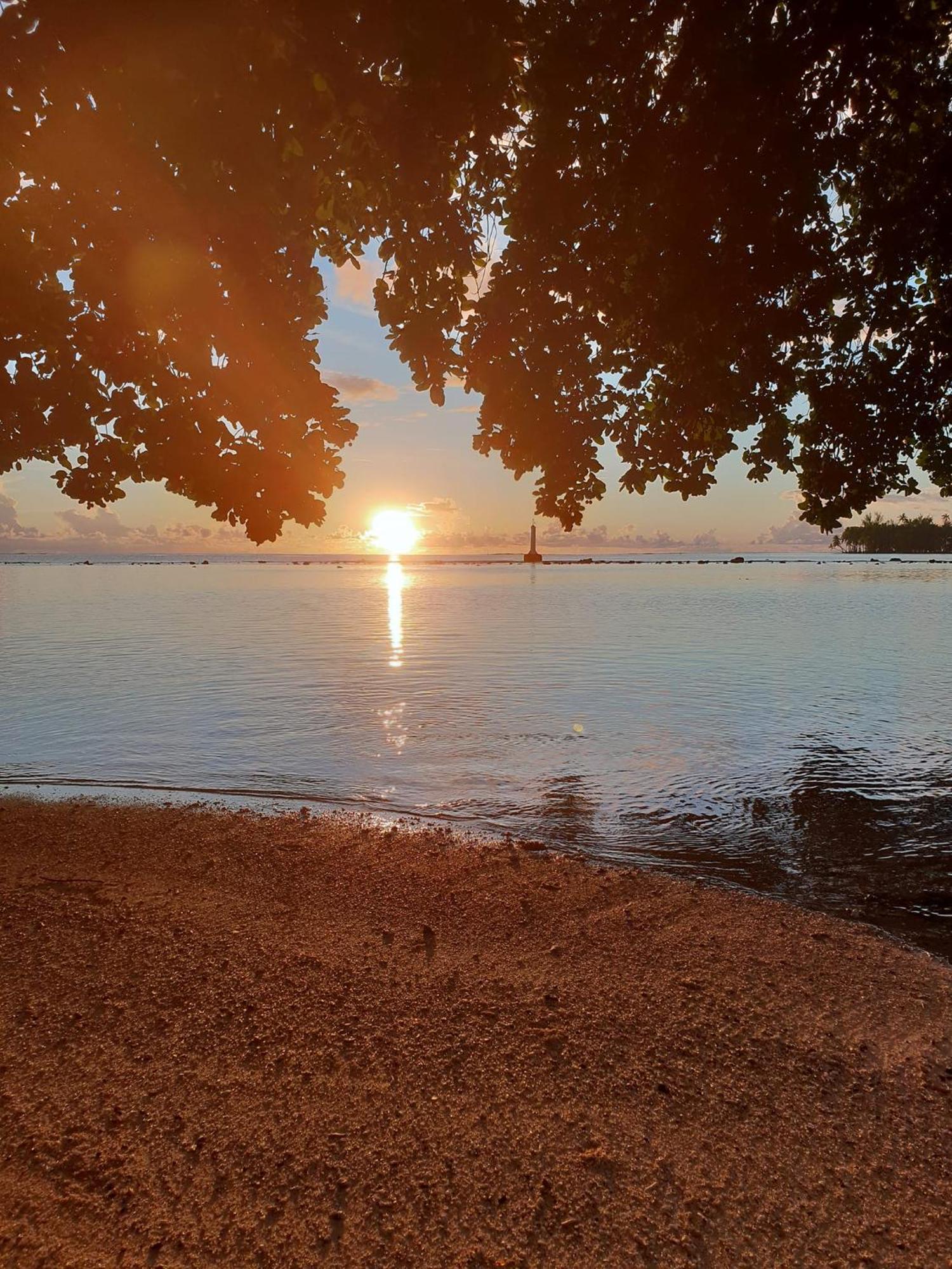 Vila Fare Tetahora Tevaitoa Exteriér fotografie